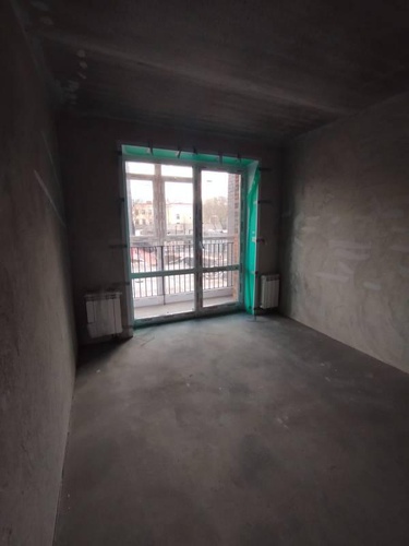 2-комнатная квартира 79.2м², 1/4 этаж